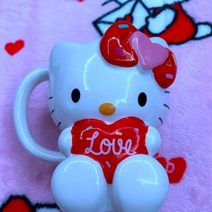 Hello kitty Valentines mug